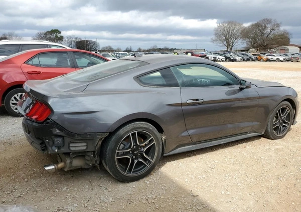 Ford Mustang cena 104900 przebieg: 55171, rok produkcji 2021 z Poręba małe 67